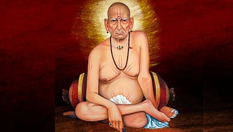 श्री स्वामी समर्थ प्रकटदिनी अक्कलकोट नगरी फुलली; दंडवत घालून हजारो भक्तांचा संकल्प