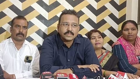 वंचितचे जिल्हाध्यक्ष प्रा. शैलेश गवई