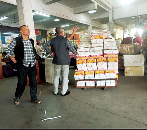 पार्सल विभागात स्कॅनर, सीसीटीव्ही नाही : पुणे रेल्वे प्रशासनाची अनास्था