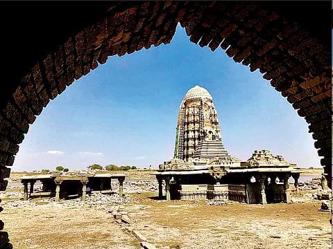 ’उजनी’तील पळसनाथ मंदिर विनामूल्य पाहता येणार..!