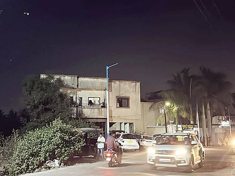 खांबांवर पथदिवे बसविणार कधी? खडकवासला परिसरातील नागरिकांचा सवाल