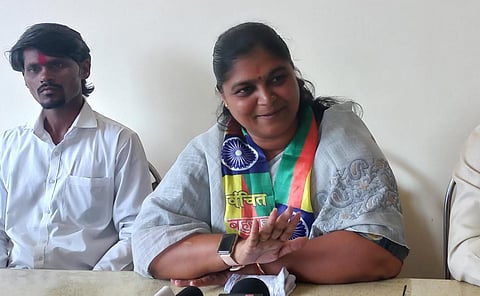 रायगडमधील ‘ते’ तीन आमदार ‘वंचित’च्या संपर्कात? कुमुदिनी चव्हाण यांचा गौप्यस्फोट