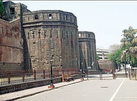 वाढत्या उन्हाचा पर्यटनस्थळांना फटका; शनिवारवाड्यासह लाल महालात शुकशुकाट