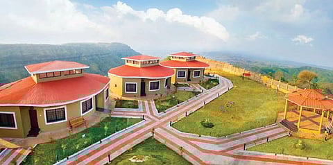 पुणेकरांचा पर्यटनासाठी देश-विदेशातील थंडगार ठिकाणे, बीच, बर्फाळ प्रदेशाकडे कल