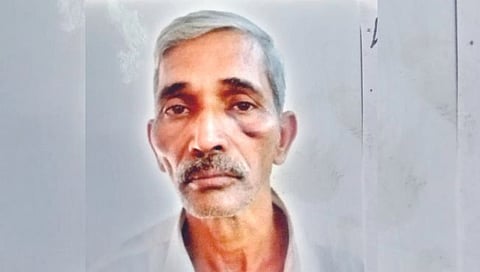 चॉकलेटच्या आमिषाने मुलीवर अत्याचार; वृद्धास कारावास