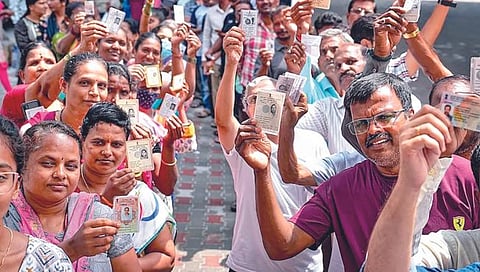 बहार विशेष : मतदानाचा टक्का कसा वाढणार?