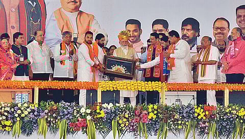 ठाकरे शिवसेना 100 टक्के काँग्रेस बनली : मुख्यमंत्री एकनाथ शिंदे