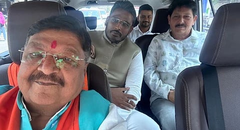 MP Lok Sabha : “तुमचं पक्षात स्वागत” : इंदूरमध्ये काँग्रेस उमेदवाराच्या माघारीनंतर भाजप नेत्याची पाेस्ट