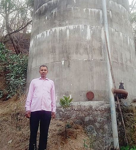 थेंबभर पाण्यासाठी आदिवासींची वणवण : ‘जलजीवन’चे अधिकारी, ठेकेदार मालामाल