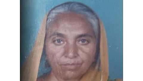 जळगाव : उष्माघातामुळे मृत पावलेल्या धुडकाबाई नथ्थू विसावे,