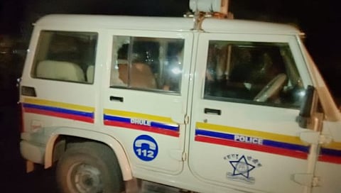 Dhule Crime News | भाटपुरा येथे युवकाचा खून, वातावरण चिघळलं ! संतप्त जमावाची पोलिसांवर दगडफेक