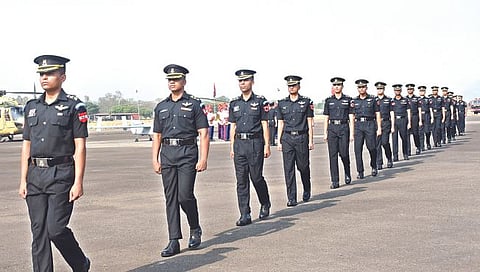 Nashik Army Aviation | शिस्त, साहस अन् उर्जा! …. देश की रक्षा के लिए …है तयार हम!