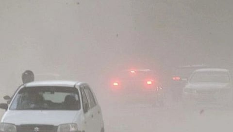 dust storm and rain in Delhi-NCR