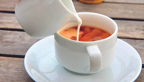 दुधाचा चहा पिताय..? सावधान!