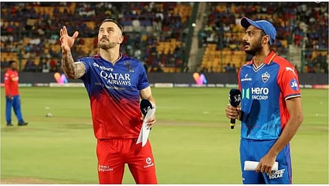 RCB vs DC : नाणेफेक जिंकून दिल्ली कॅपिटल्सचा गोलंदाजीचा निर्णय