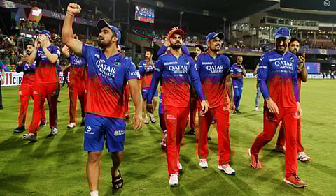RCB vs CSK : आरसीबीचे IPL च्या इतिहासातील सर्वात मोठे पुनरागमन! 17 वर्षांत कोणालाही…