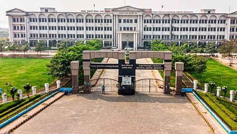 मणिपूरच्या विद्यार्थ्यांना नागपूर विद्यापीठाचा मदतीचा हात!