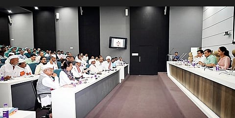 पालखी सोहळ्यासाठी नियोजन करा : जिल्हाधिकारी डॉ. सुहास दिवसे