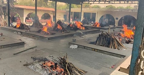 मावळातील 23 गावे स्मशानभूमीविना