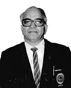 मागोवा! विठ्ठलराव गाडगीळ; अष्टपैलुत्वाने वाढवली वडिलांची कीर्ती..