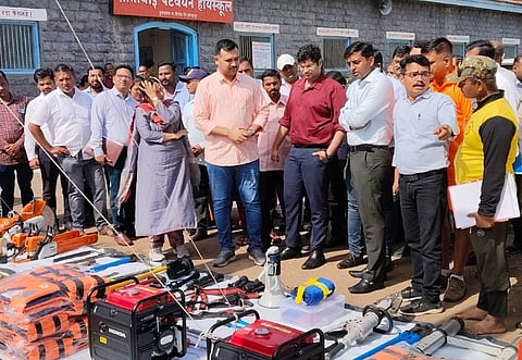 कोल्हापूर : कुरुंदवाडमधील संभाव्य पूरग्रस्त भागाची जिल्हाधिकाऱ्यांकडून पाहणी