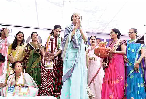 Loksabha Election | लेकीसाठी प्रतिभा पवार प्रथमच निवडणुकीच्या मैदानात