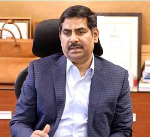 चक्क महापालिका आयुक्तांच्या नावानेच पैशांची मागणी!