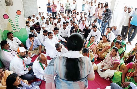 LokSabha Elections 2024 | जे काम हाती घेते ते पूर्णच करते : सुनेत्रा पवार