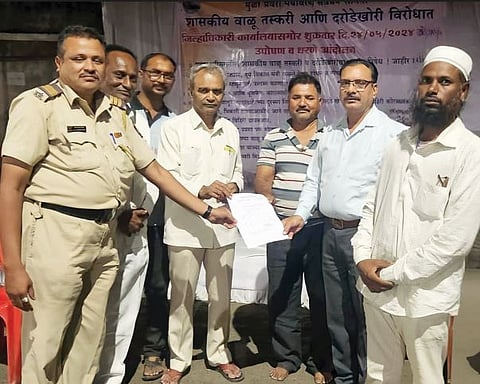 वाळूउपशाला स्थगिती; मुळा-प्रवरा पर्यावरण संवर्धन समितीच्या आंदोलनाला यश