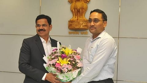 Nashik News | डॉ. प्रवीण गेडाम यांनी स्वीकारला महसूल आयुक्त पदाचा पदभार