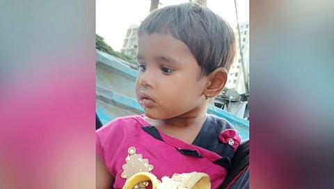 ठाणे : साई शिर्डीनगर एक्स्प्रेसमध्ये चिमुरडी आढळली; पालकांचा शाेध सुरू