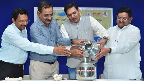 जळगाव : पाणी बचतीसाठी अत्याधुनिक तंत्रज्ञान वापरा – जिल्हा माहिती अधिकारी युवराज पाटील