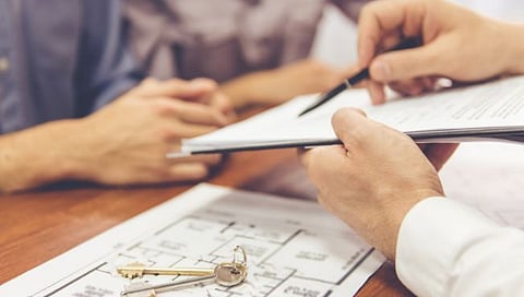 सात-बारावर आईचे नाव