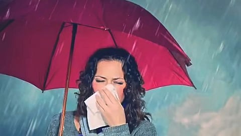 पावसाळा आला, सामान्य सर्दीकडे दुर्लक्ष नकाे