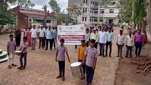 पिंपळनेरमध्ये चिमुकले करताहेत सिकलसेल आजाराविषयी जनजागृती