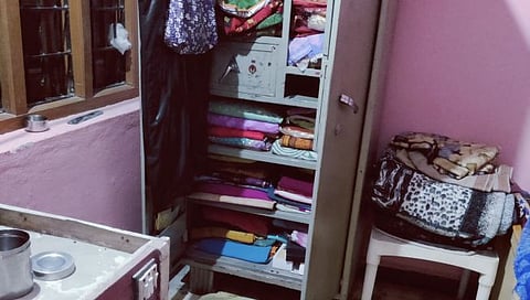 बीड : हिंगणीत घरफोडी; आठ लाखाचा मुद्देमाल पळविला