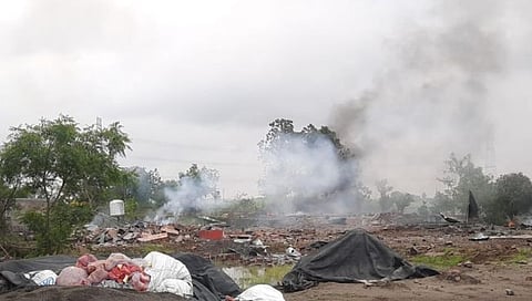 फटाके कारखान्यात स्फोट