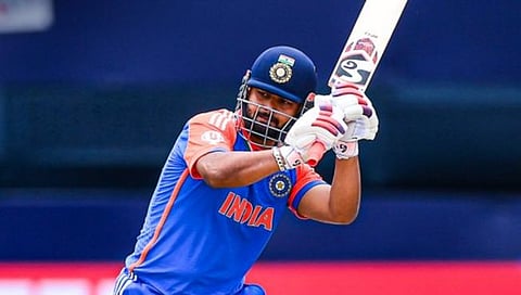 ICC T20 WC : भारताचे पाकिस्तानला 120 धावांचे आव्हान