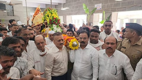 गिरीष महाजन गृहमंत्री व्हावेत, चंद्रकांत पाटलांची संत मुक्ताईकडे प्रार्थना