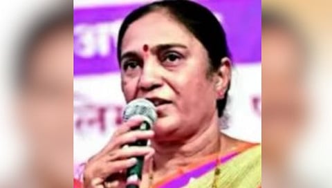 धुळ्यात बच्छाव यांची आघाडी; भाजपच्या भामरे यांचा फेर मतमोजणीसाठी अर्ज