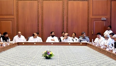 खरीप हंगामासाठी बियाणे, खतांची टंचाई नको: मुख्यमंत्री