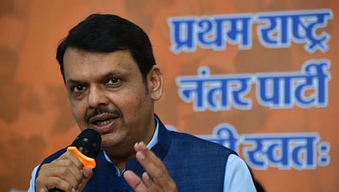 उपमुख्यमंत्री पदावरून मुक्त करण्याची फडणवीस पक्षश्रेष्ठींकडे विनंती करणार