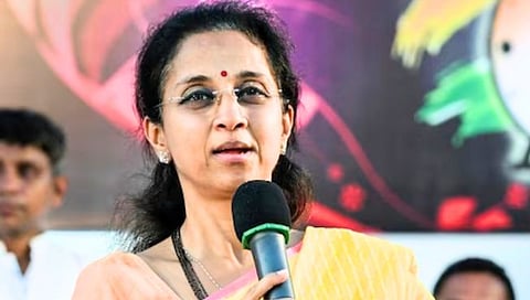 ५० खोके सरकारला लागू होत असेल जनतेला नाही : सुप्रिया सुळे