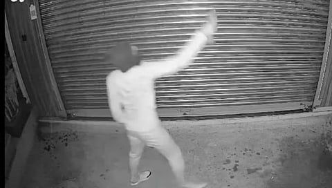 कोल्हापूर: टोप येथे चहाचे दुकान पेटविण्याचा प्रयत्न