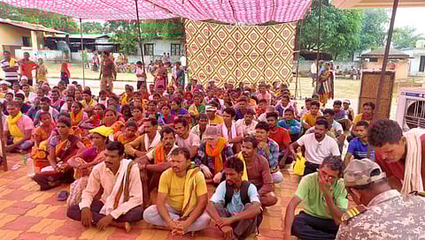 बालेकिल्ल्यातच नक्षल्यांना हादरा: 7 गावांतील नागरिकांनी केली नक्षल्यांना गावबंदी