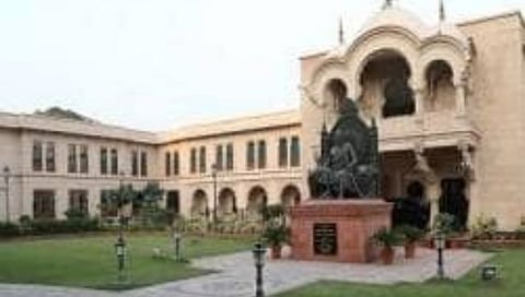 Maharashtra Sadan contact Maharashtra government