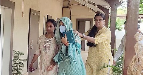 Pune Porsche Accident | अल्पवयीन मुलाच्या आईला अखेर अटक