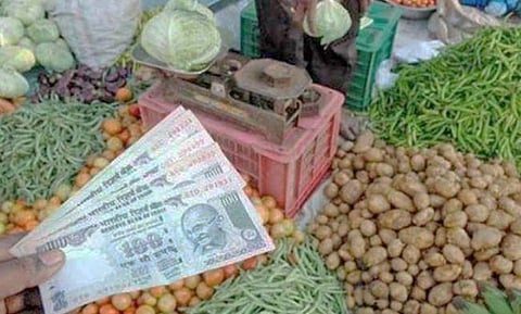 महागाई दरात घट तर औद्योगिक उत्पादन निर्देशांकात वाढ