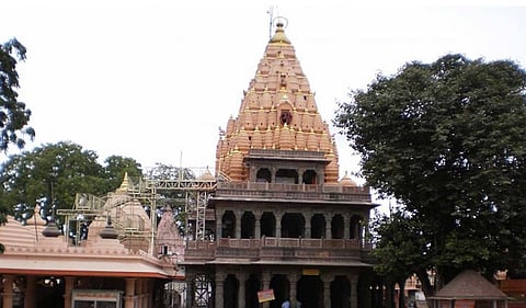 महाकाल चरणी जगातील सर्वात महागडा आंबा अर्पण, किंमत वाचून व्हाल थक्क