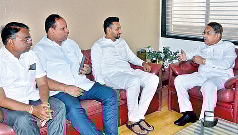 खा. धैर्यशील माने यांची ‘पुढारी’स भेट